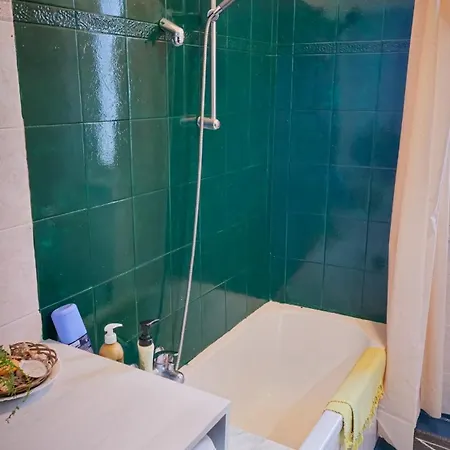A Dieci Minuti Dal Centro - Accogliente Spazioso Séjour chez l'habitant Pérouse