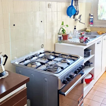 Alloggio in famiglia A Dieci Minuti Dal Centro - Accogliente Spazioso