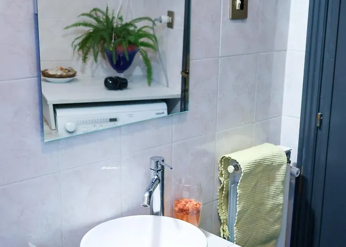 A Dieci Minuti Dal Centro - Accogliente Spazioso